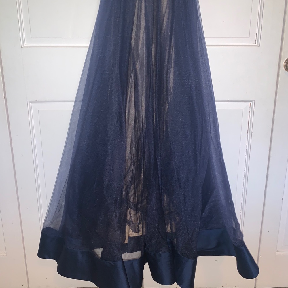 Prom Gown - Picture 5 of 7